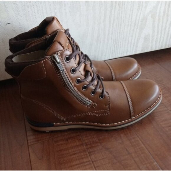 Rock & Republic Men's Tan leather casual boots size 8.5 New With Box - Picture 5 of 5